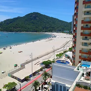  Apartamento Av. Atlântica, Com Vista Mar.